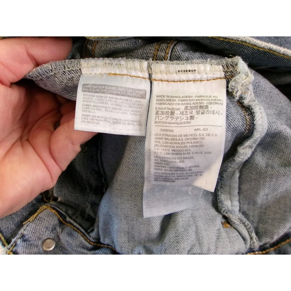 NWT Levi's Mens S Denim Trucker Jacket Blue Light‎ Wash Button Up